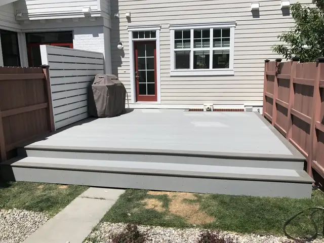 Custom deck project by Lamacraft in Calgary
