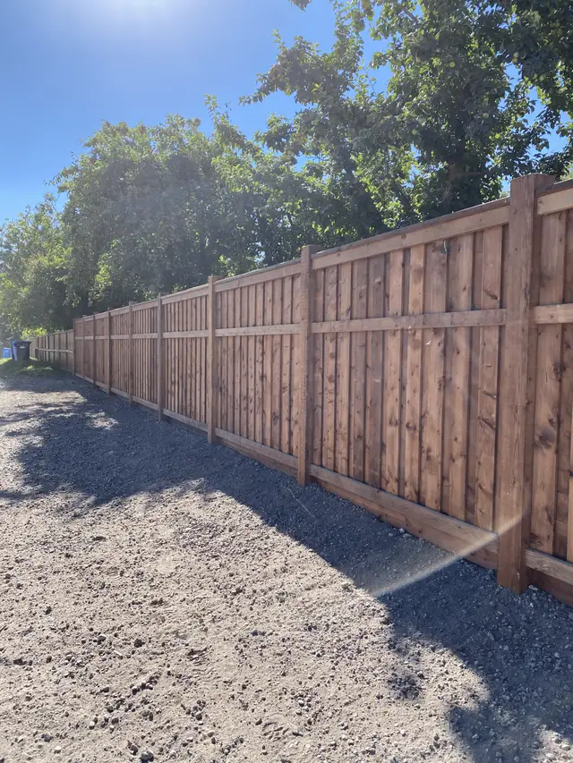 Cedar fence project by Lamacraft in Calgary