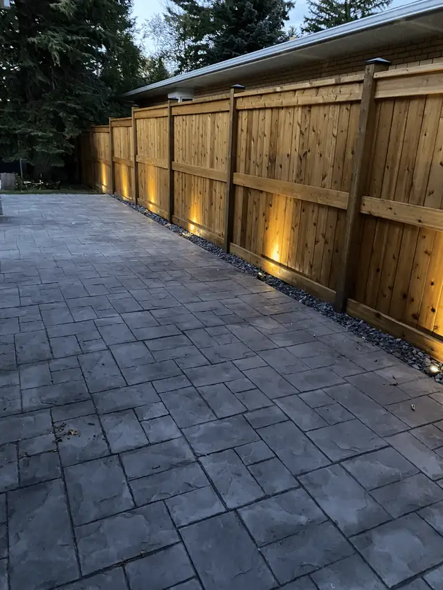Cedar fence project by Lamacraft in Calgary