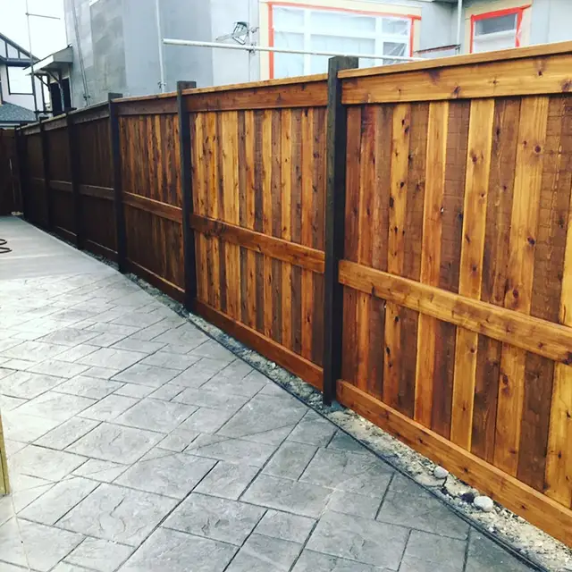 Cedar fence project by Lamacraft in Calgary