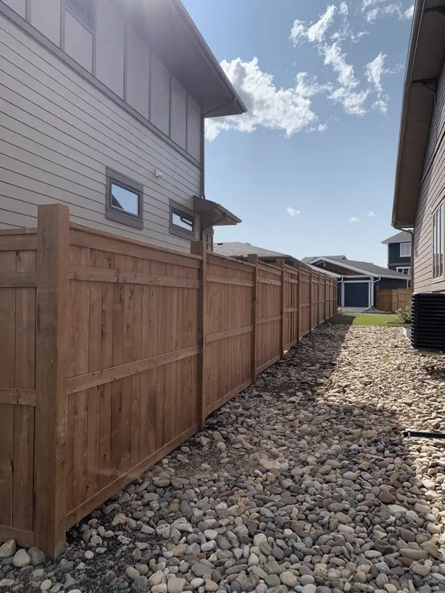 Cedar fence project by Lamacraft in Calgary