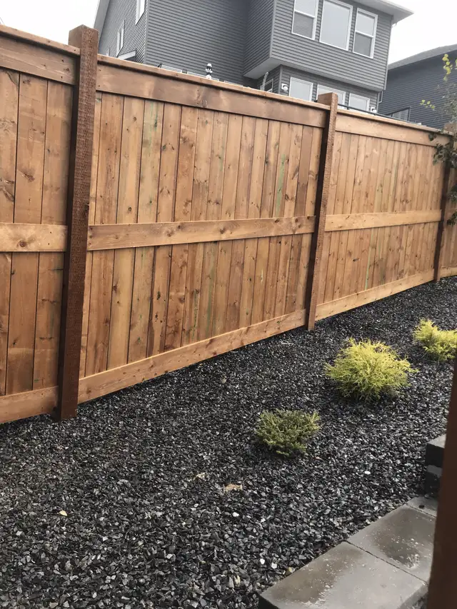 Cedar fence project by Lamacraft in Calgary
