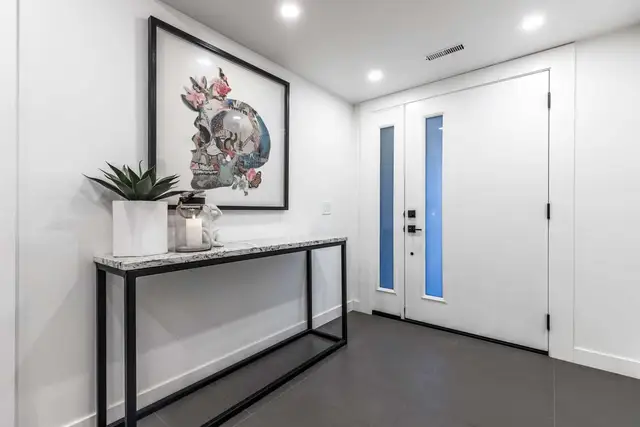 Interior renovation by Lamacraft